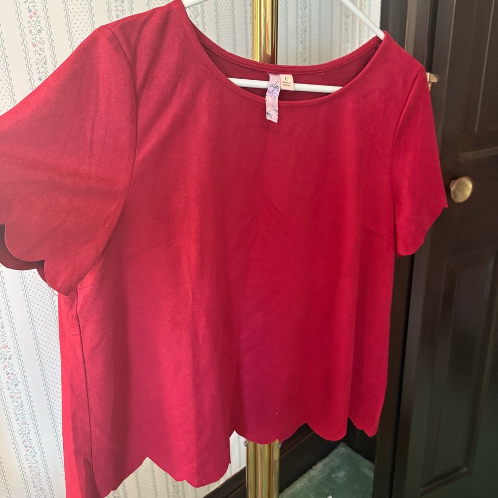 Francesca's Collections Vibrant Red Short Sleeve Top